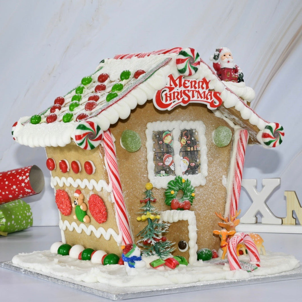 Christmas Gingerbread House